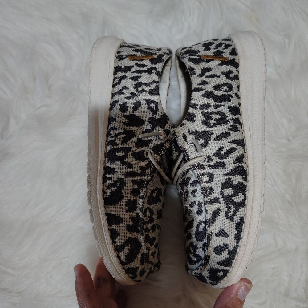Hey Dudes Leopard Print Girls Size 2Y - Picture 3 of 10
